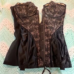 Used Vintage Black Lace Corset-hooks for stockings. Black ribbon on zipper.